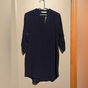 LUSH Women’s Navy Blouse Size Small